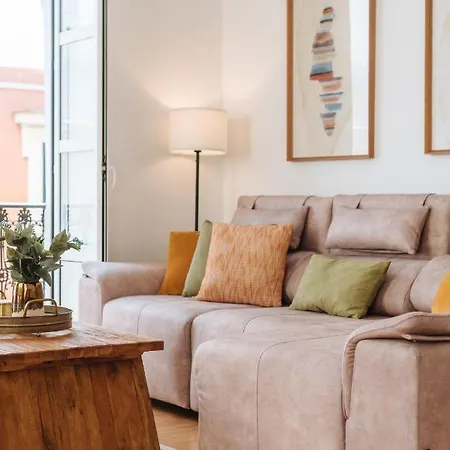 Hostly Rivero 2a Center Loft-fibre-communal Terrace-parking Optional-cless * Seville