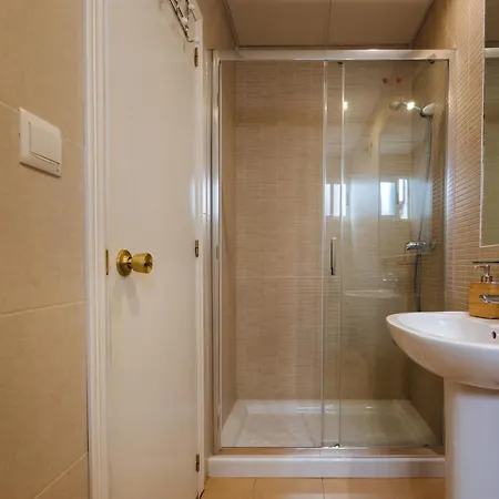 Hostly Rivero 2a Center Loft-fibre-communal Terrace-parking Optional-cless